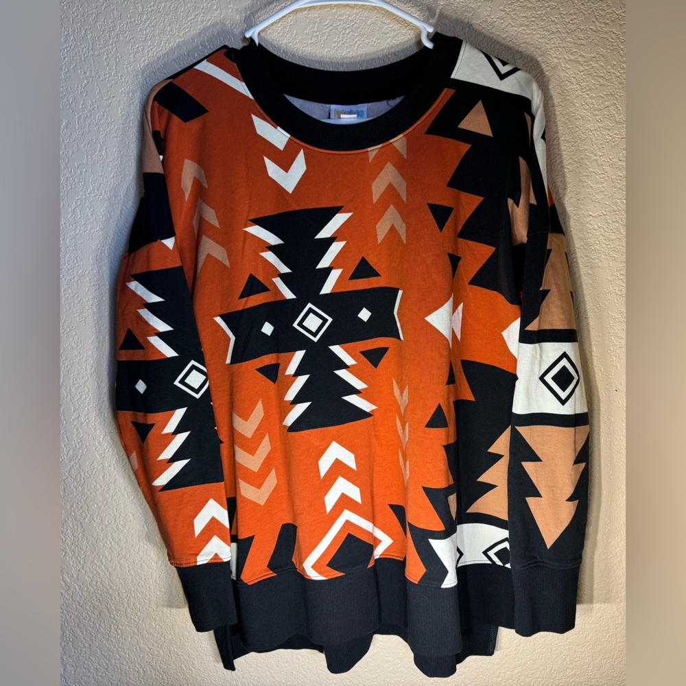 Women’s Lularoe Hannah Southwest Print Crewneck Sweater Size Small